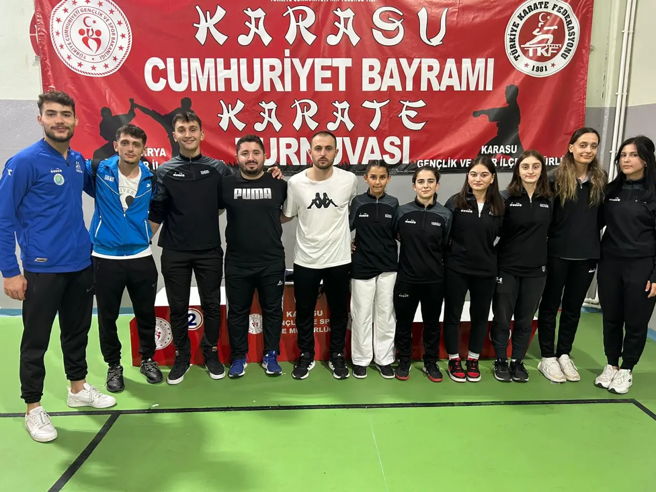 Haber: Hendekli Karatecilerden Madalya Şov - Galeri-1