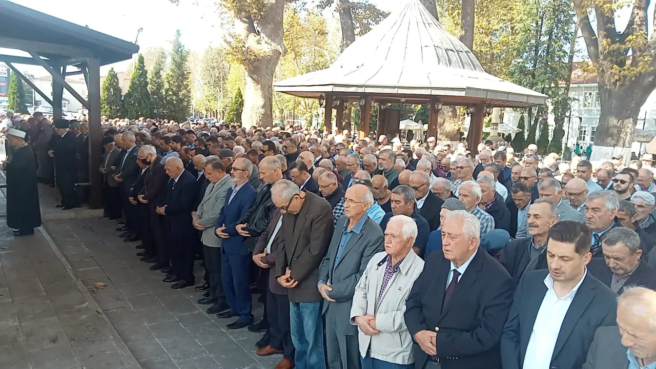 Haber: Mercan Dualarla son yolculuğuna uğurlandı - Galeri-1