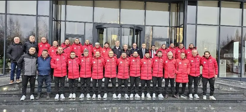 Haber: Türkiye Milli Karma Veteranlar Maçı Canlı Yayınlanacak - Öne Çıkan