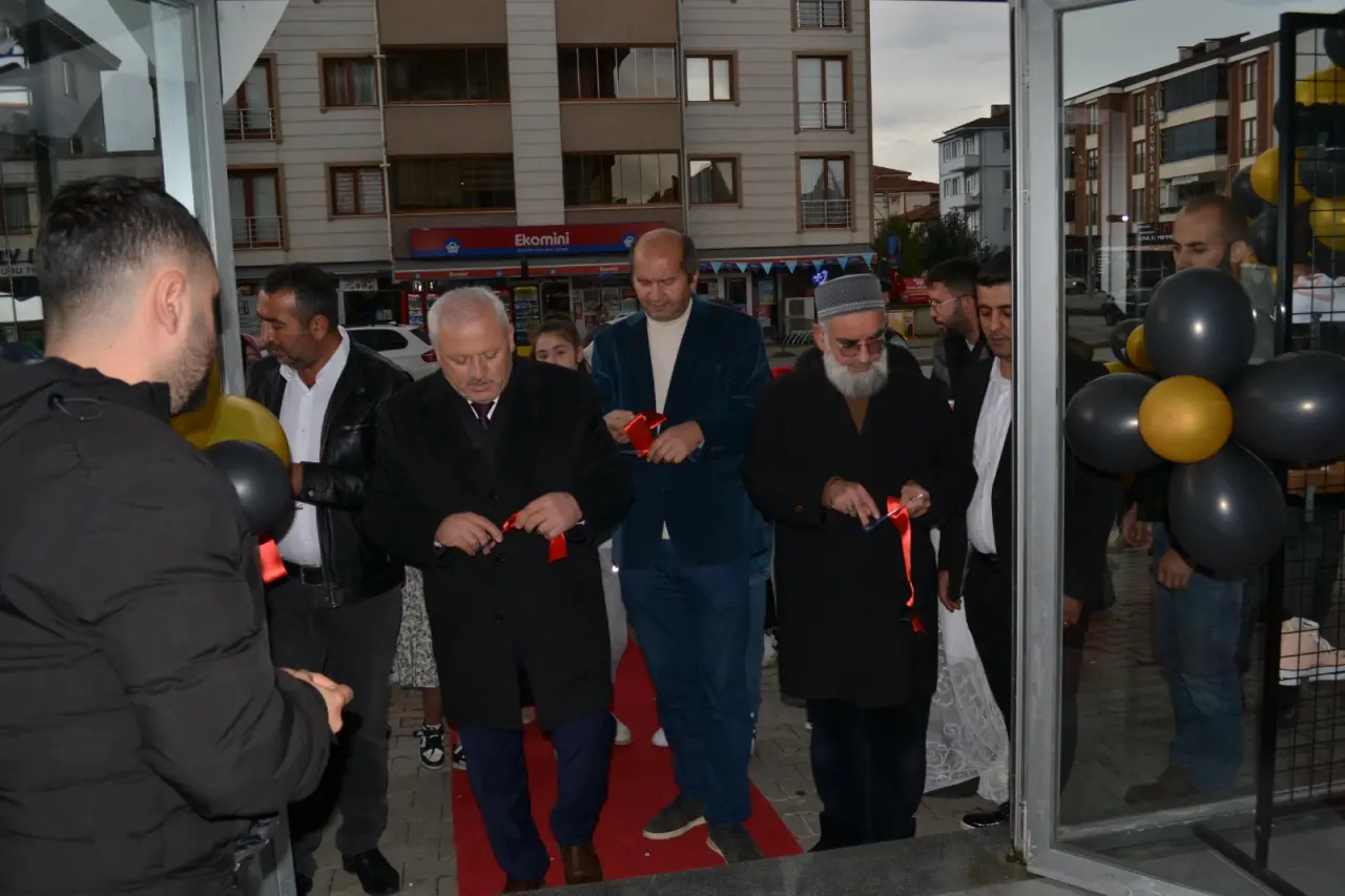 Haber: Kotan Ayakkabı Hizmete Açıldı - Öne Çıkan