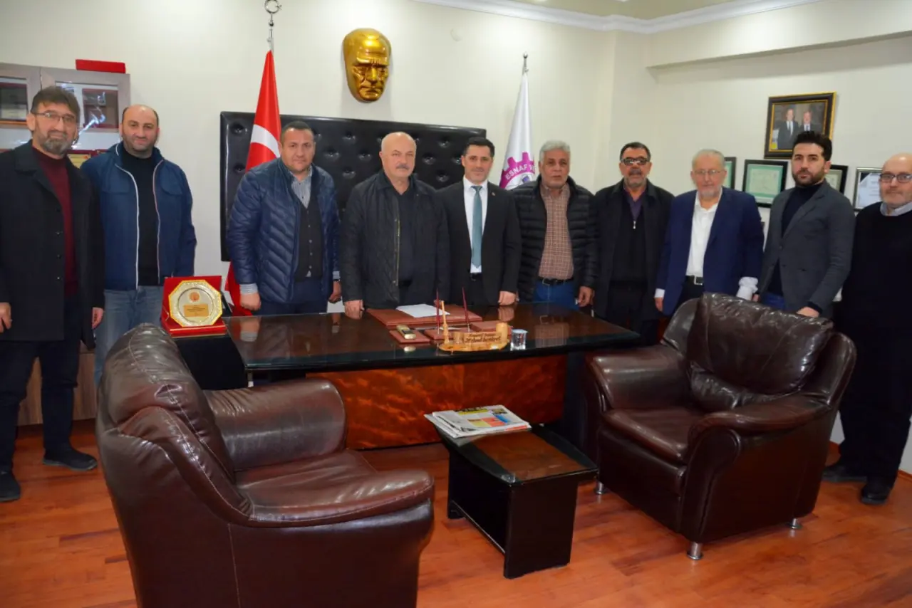 Haber: Sofu’dan Muhtarlar Derneği Ve Esnaf Odasına Ziyaret - Galeri-1
