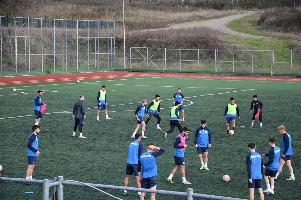 Haber: Hendekspor'da Balıkesir Maçının hazırlıkları sürüyor - Galeri-1