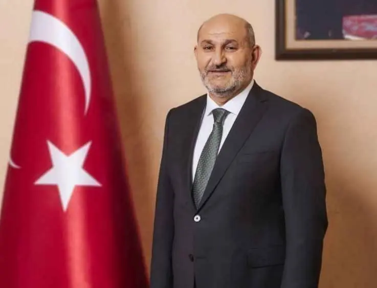 Haber: İş İnsanı İrfan Püsküllü, Çalışan Gazetecilerin gününü kutladı - Öne Çıkan