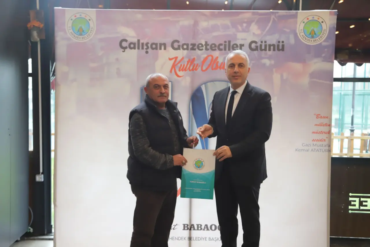 Haber: Babaoğlu’ndan Hendekli Gazetecilere Özel Program - Galeri-1