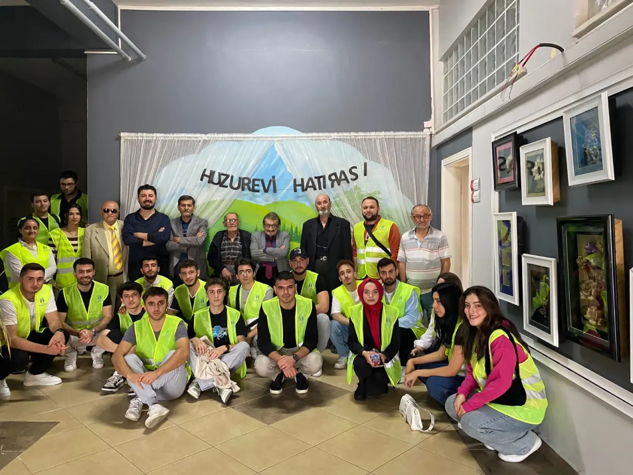 Haber: SUBÜ HENDEK MYO’ NUN GÖNÜLLÜ ÖĞRENCİLERİ - Galeri-1