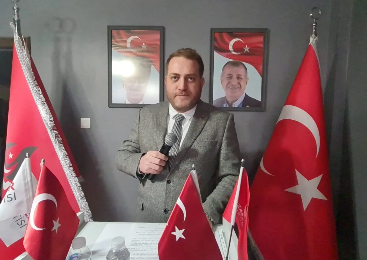 Haber: Beyazkoç, Zafer Parti'den Başkan Adayı oldu - Galeri-3