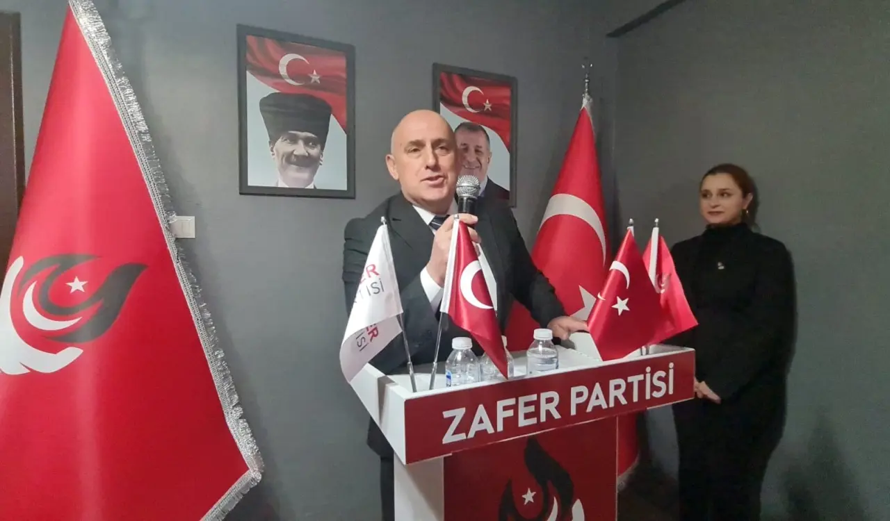 Haber: Beyazkoç, Zafer Parti'den Başkan Adayı oldu - Galeri-6