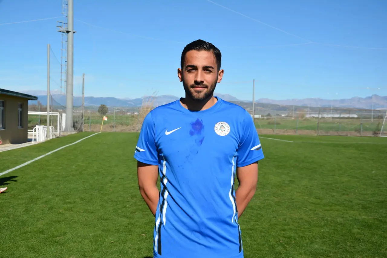 Haber: Hendekspor genç oyuncu ile anlaştı - Öne Çıkan