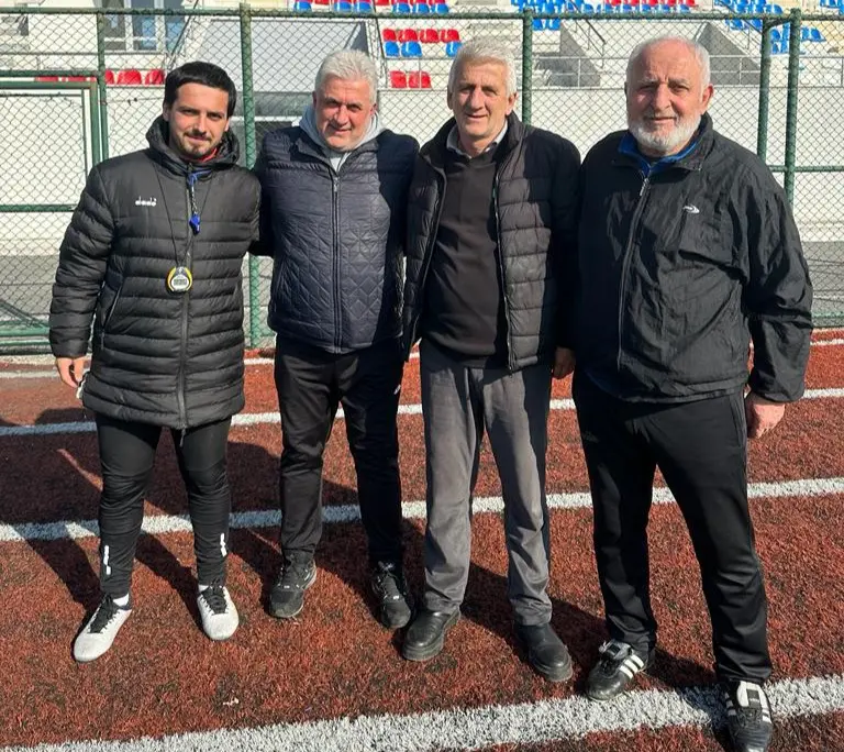 Haber: Bağdatlı As Akyazısporla Anlaştı - Öne Çıkan