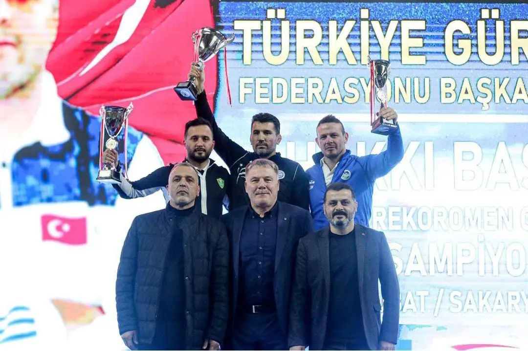 Haber: Güreş'te, Sakarya Büyükşehir Belediyesi Spor Kulübü Türkiye Üçüncüsü oldu - Galeri-3