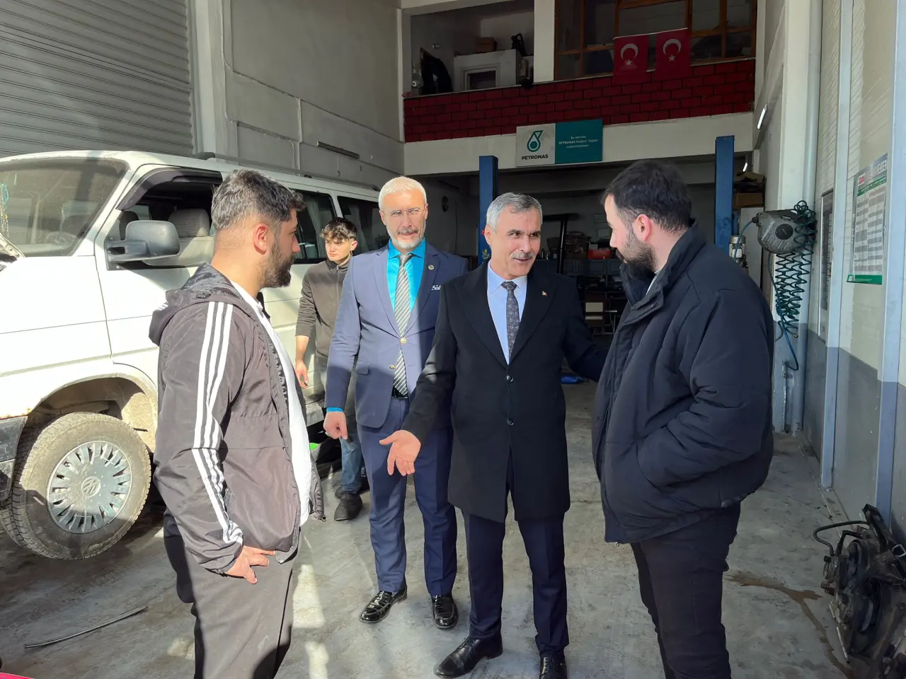 Haber: Ayvaz Oto Sanayi Esnaflarını Ziyaret Etti - Galeri-9