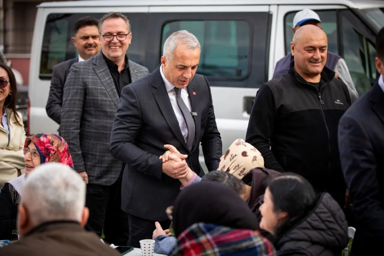 Haber: Başkan Babaoğlu’ndan Akova’ya Sosyal Yaşam Merkezi Sözü - Galeri-2