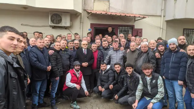 Bahadır, iki görevinden de istifa etti