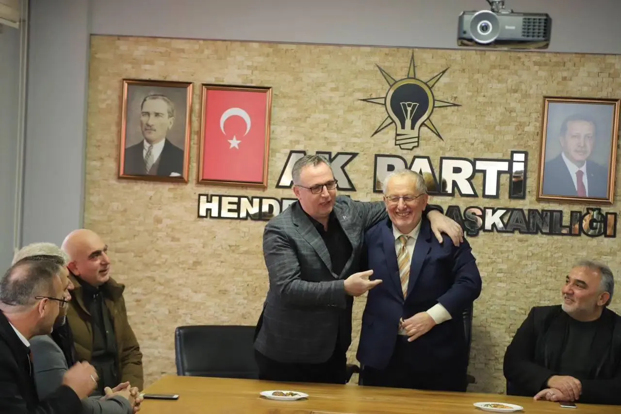 Haber: CUMHUR İTTİFAKI ETLE TIRNAK GİBİDİR - Galeri-2
