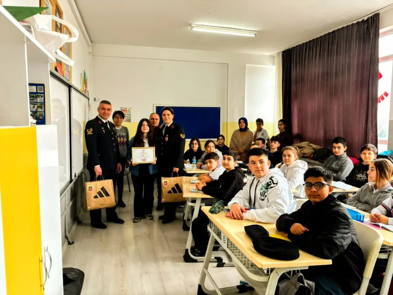 Haber: Jandarmadan dereceye girenlere hediye - Öne Çıkan