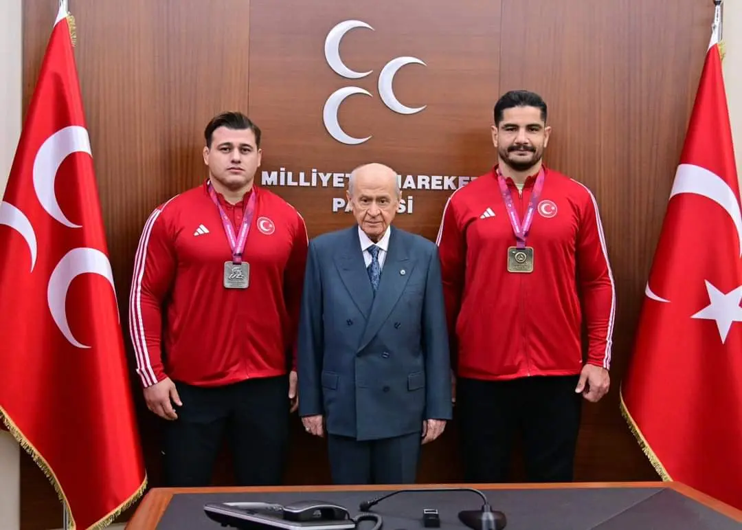 Haber: EROĞLU'NDAN BAHÇELİ'YE ZİYARET - Galeri-2