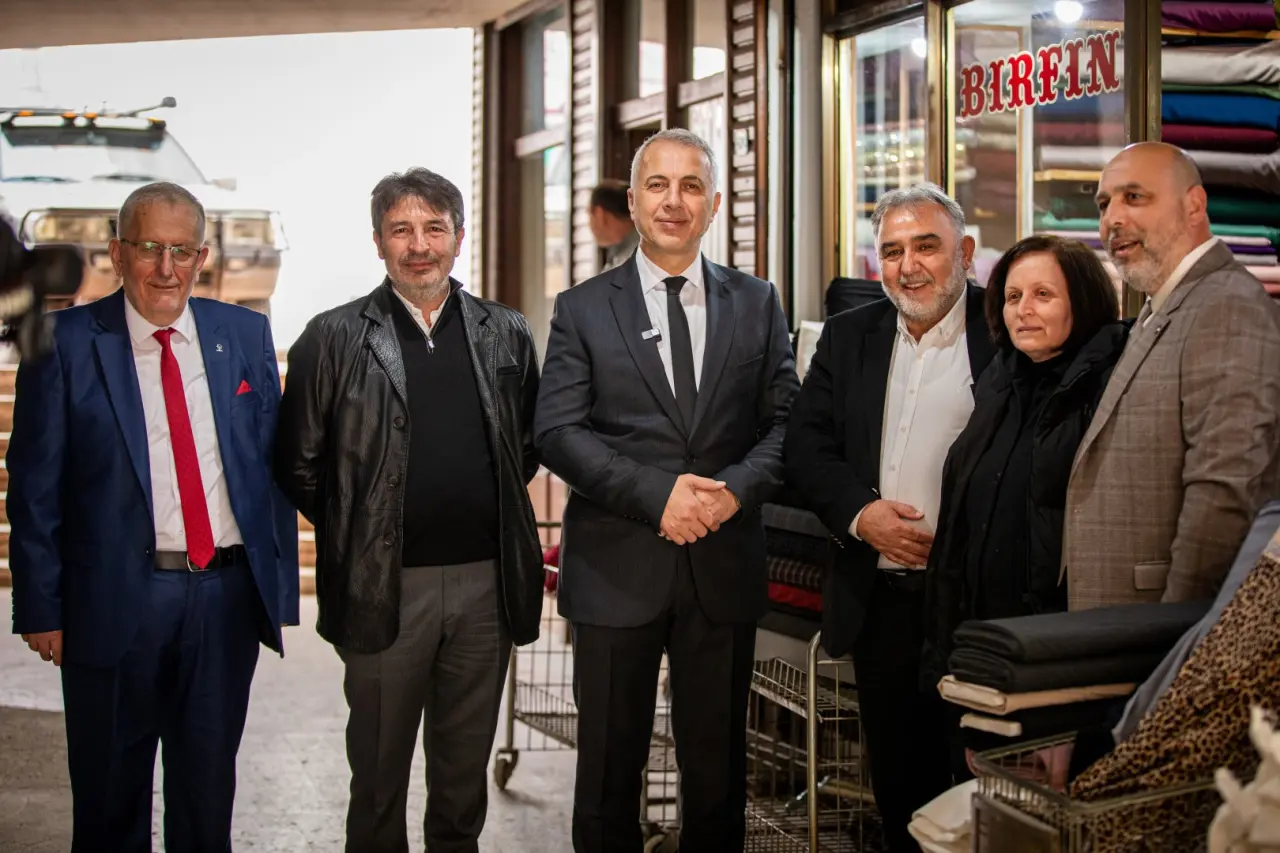 Haber: HENDEK GÜMBÜR GÜMBÜR “BİZİM TURGUT” - Öne Çıkan