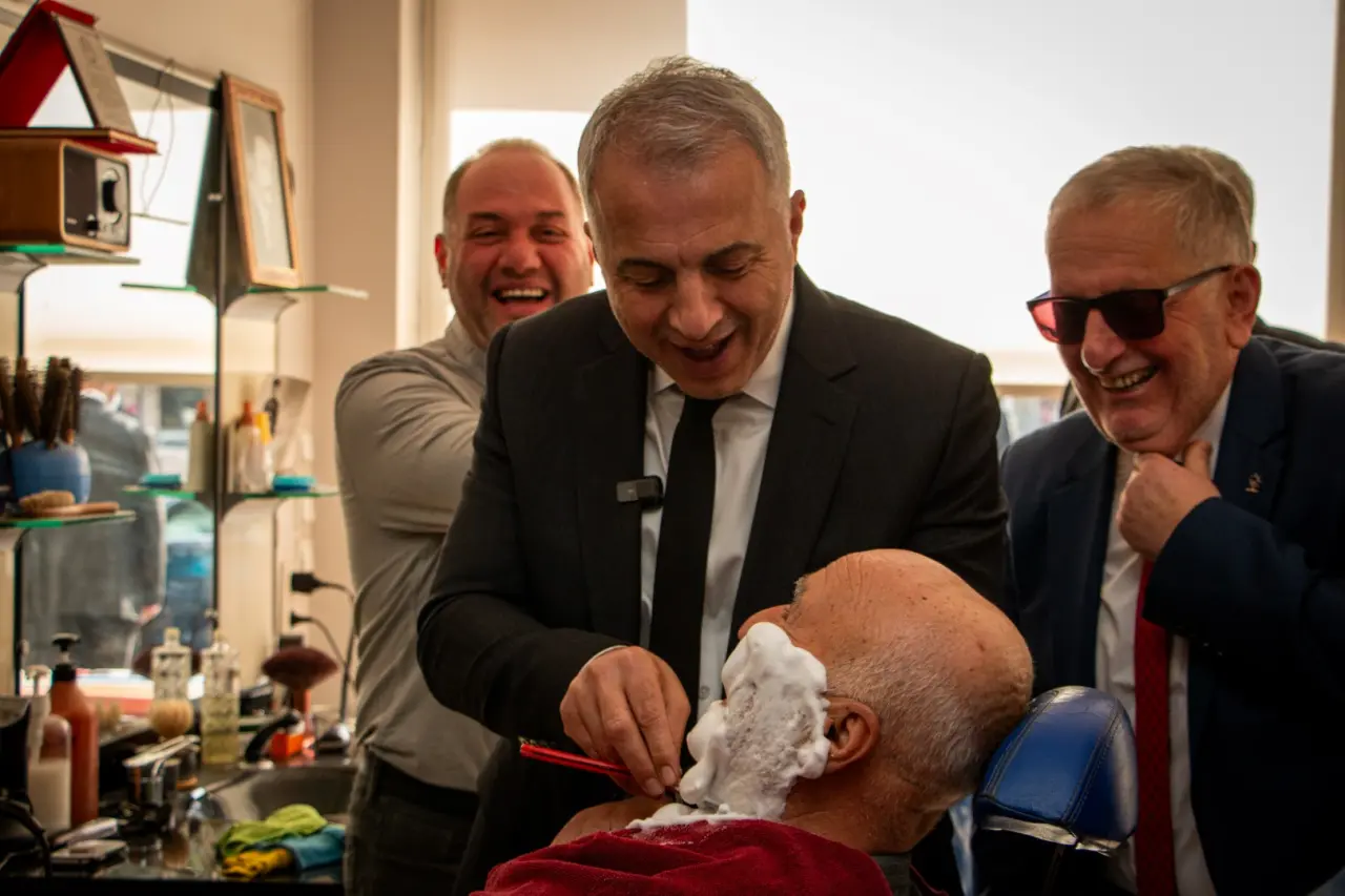 Haber: HENDEK GÜMBÜR GÜMBÜR “BİZİM TURGUT” - Galeri-3