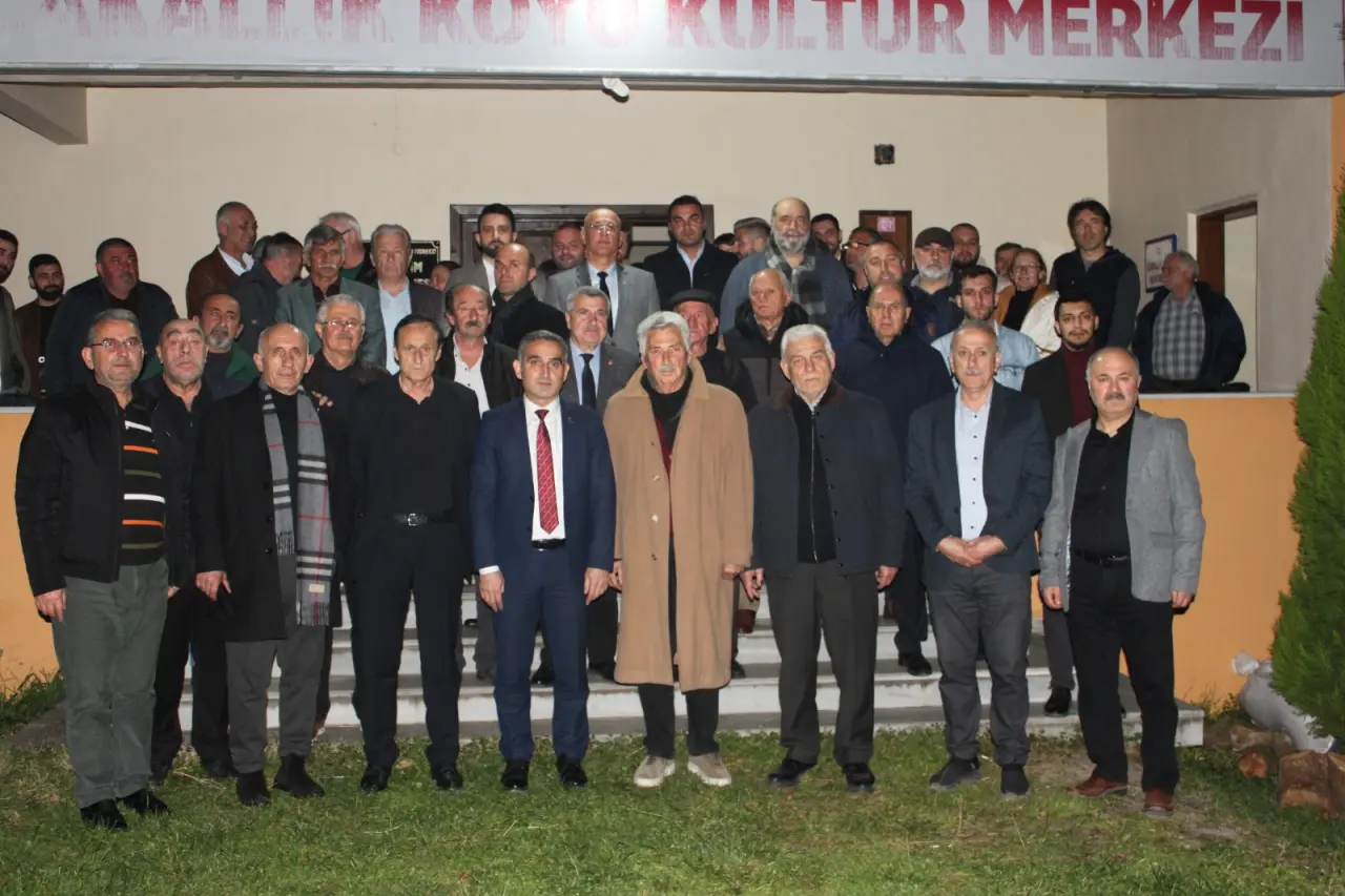 Haber: Bayraktar Çakallık'taydı - Öne Çıkan