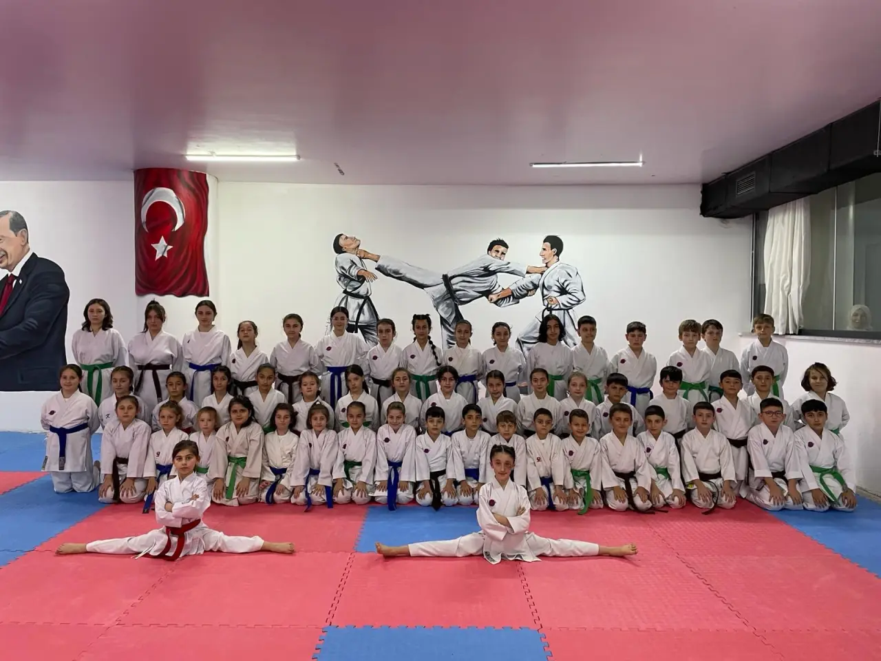 Haber: Hendekli karateciler terfi etti - Galeri-2