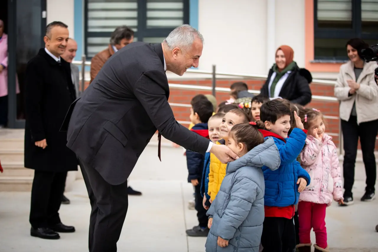 Haber: BAŞKAN BABAOĞLU İLE MİNİK ÖĞRENCİLERDEN BÜYÜK İŞBİRLİĞİ - Galeri-1