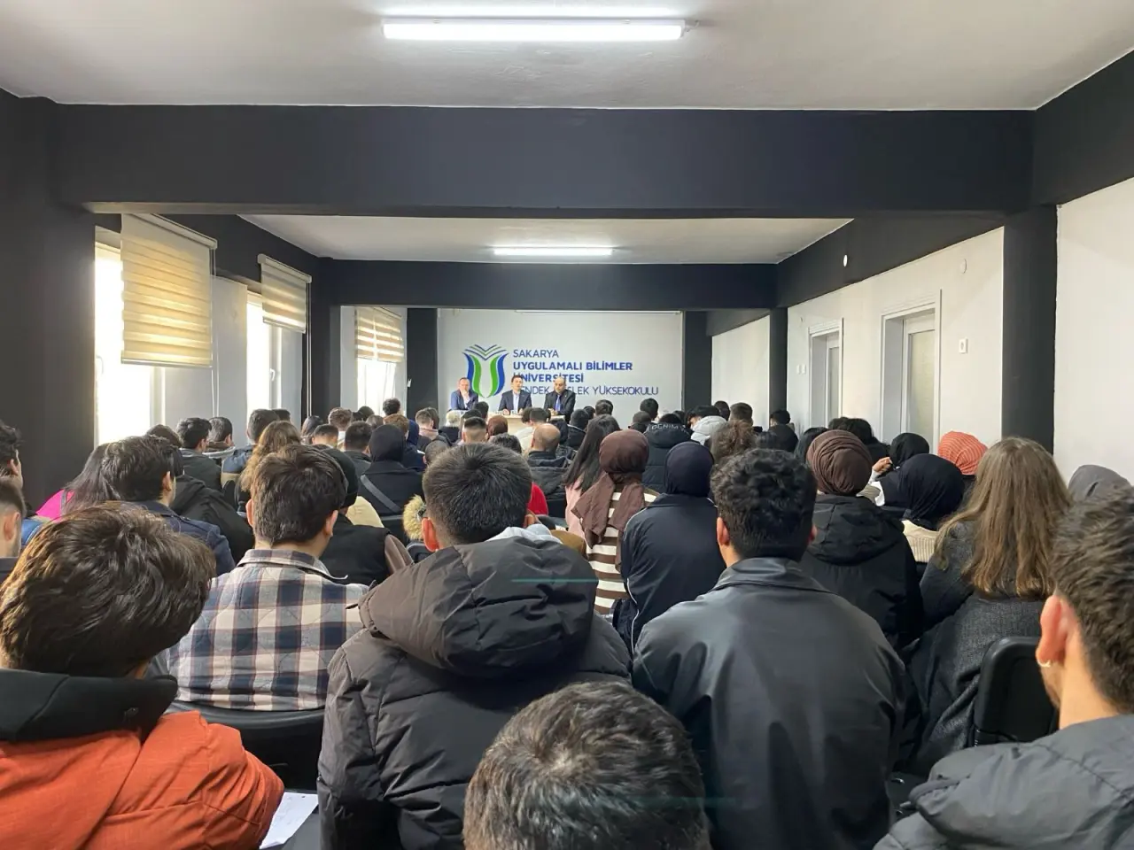 Haber: Hendek MYO'da ilk ders etkinliği  - Galeri-4