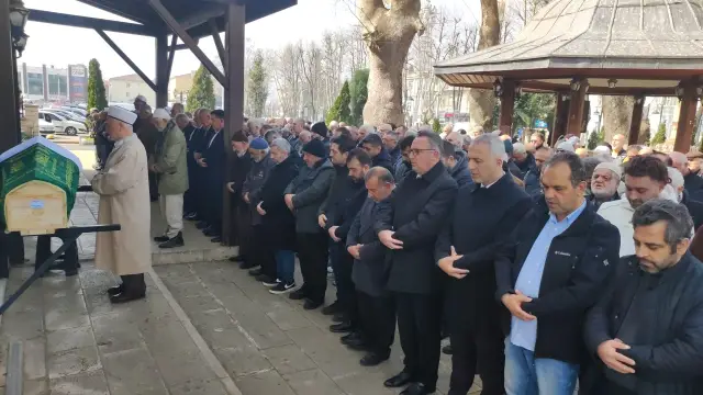 Süleyman Aygüneş Dualarla Son Yolculuğuna Uğurlandı