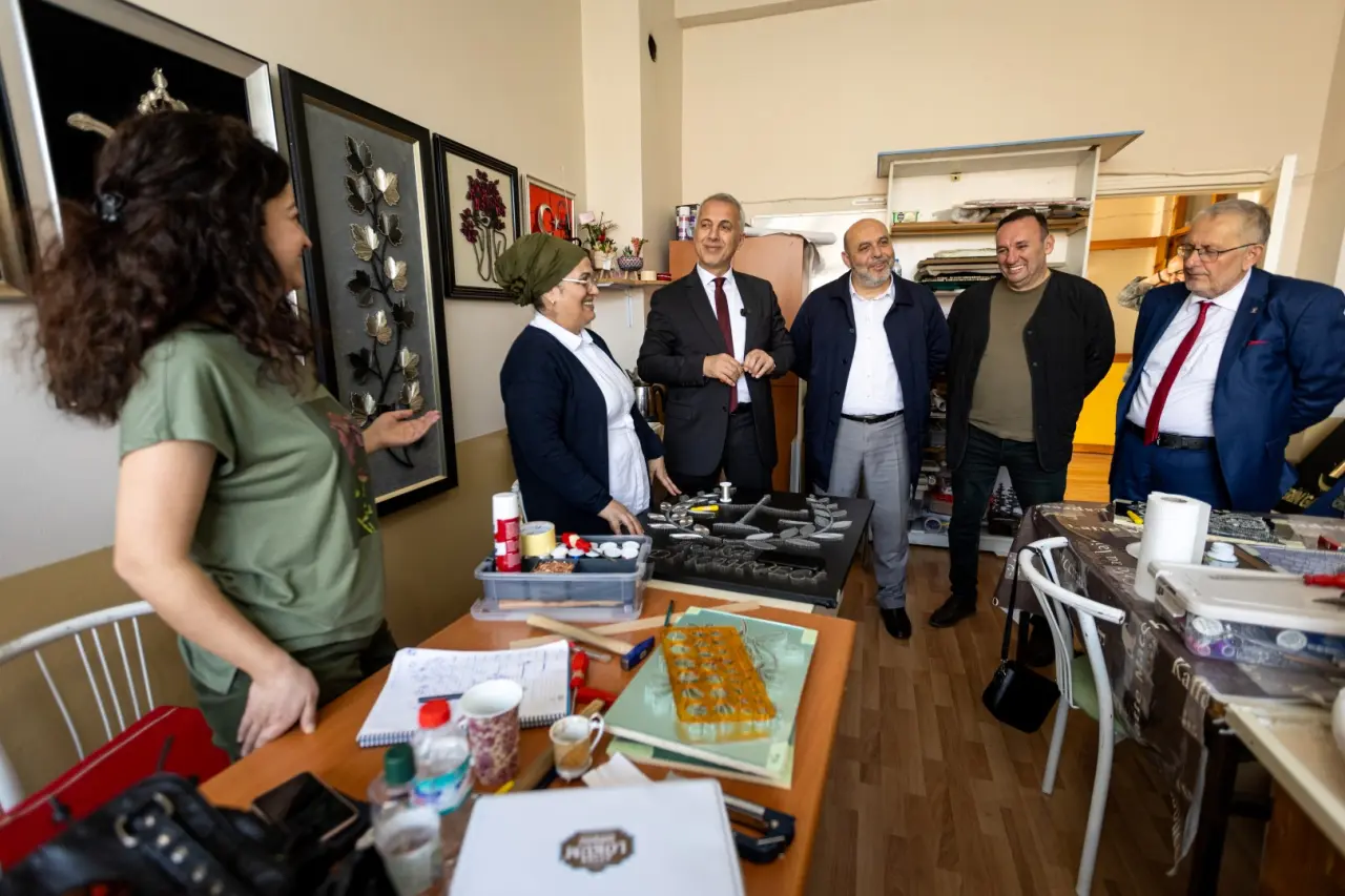 Haber: BAŞKAN BABAOĞLU: NİTELİKLİ İSTİHDAM MERKEZİ İLE KADIN İSTİHDAMI ARTACAK - Galeri-2