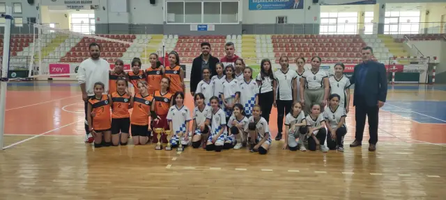 okul sporları küçük kızlar voleybol sonuçları