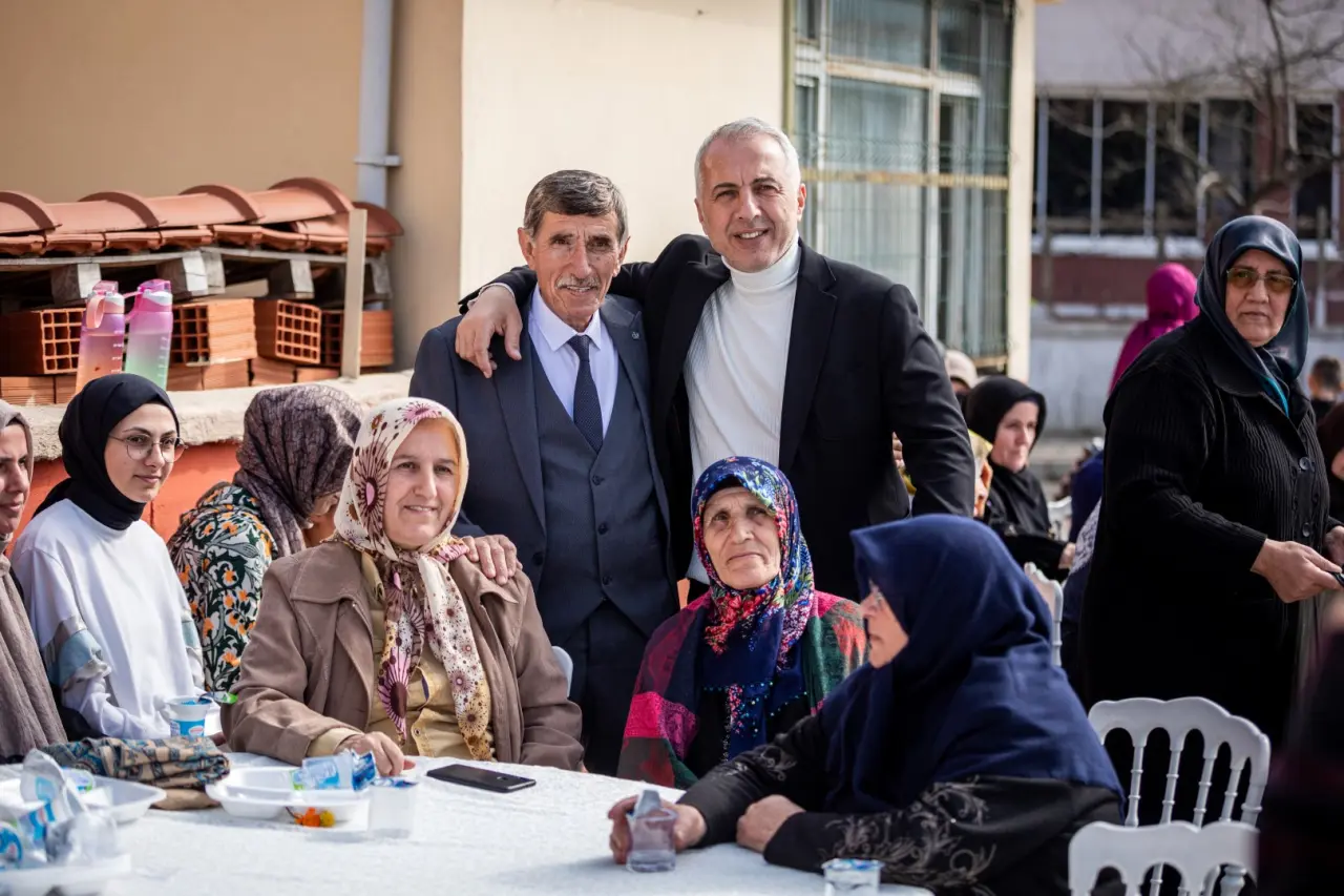 Haber: BAŞKAN BABAOĞLU: YUSUF ZİYA CAMİSİ KURAN KURSU HAYIRLI OLSUN - Galeri-3