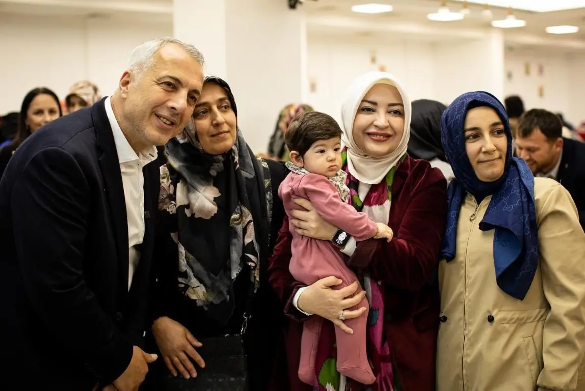 Haber: KADINLARDAN BAŞKAN BABAOĞLU’NA TAM DESTEK - Galeri-1