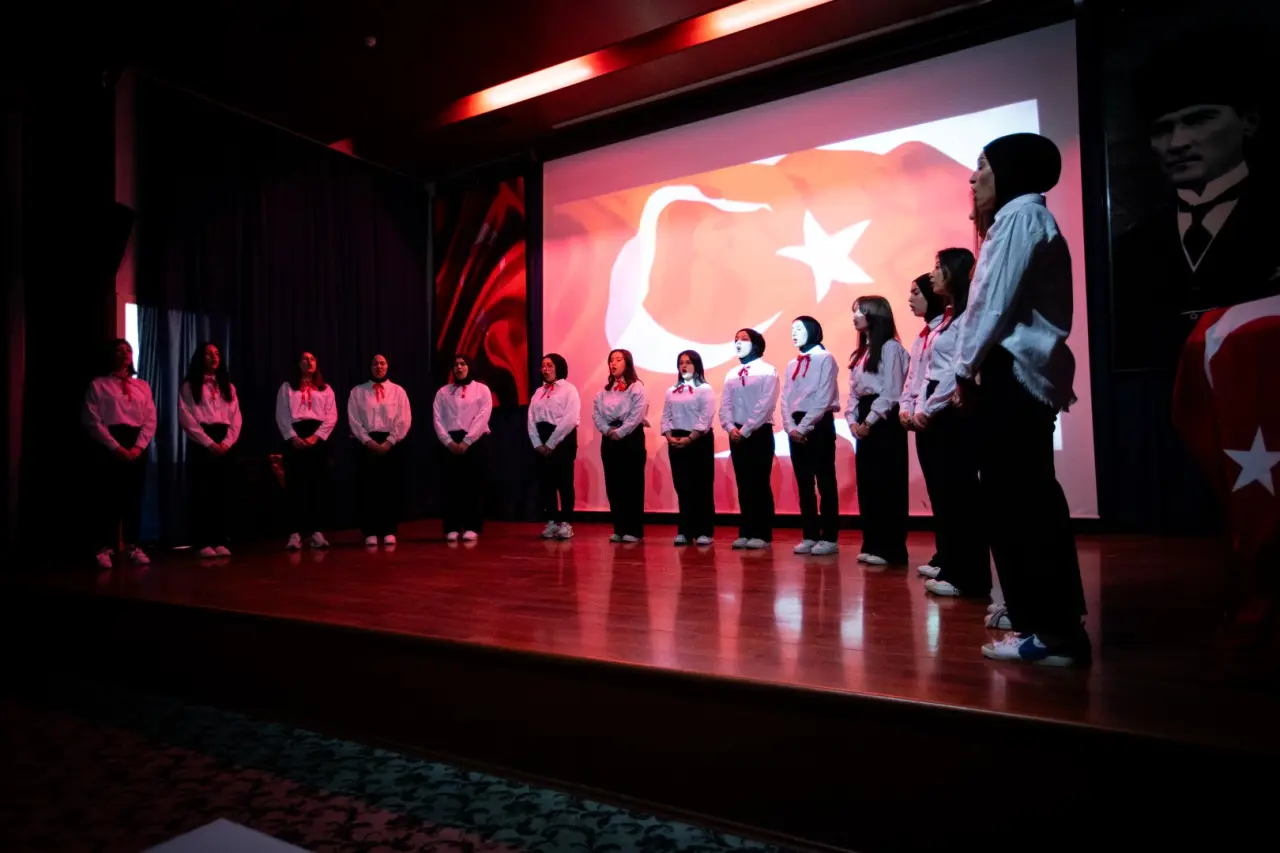 Haber: İSTİKLAL MARŞIMIZIN KABULÜ VE MEHMET AKİF ERSOY’U ANMA PROGRAMI DÜZENLENDİ - Galeri-3