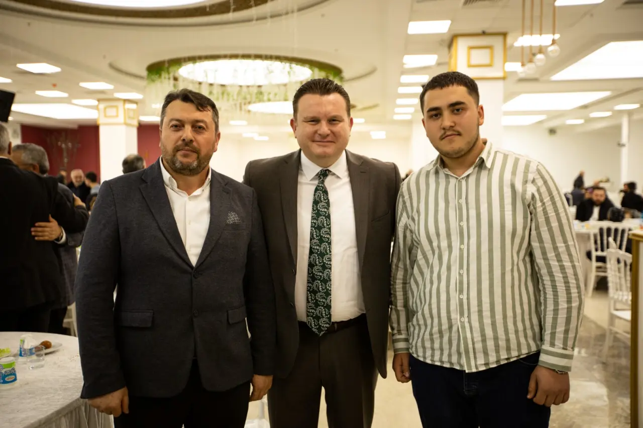 Haber: BAŞKAN BABAOĞLU, DİN GÖREVLİLERİ VE AİLELERİNİ İFTARDA AĞIRLADI - Galeri-3