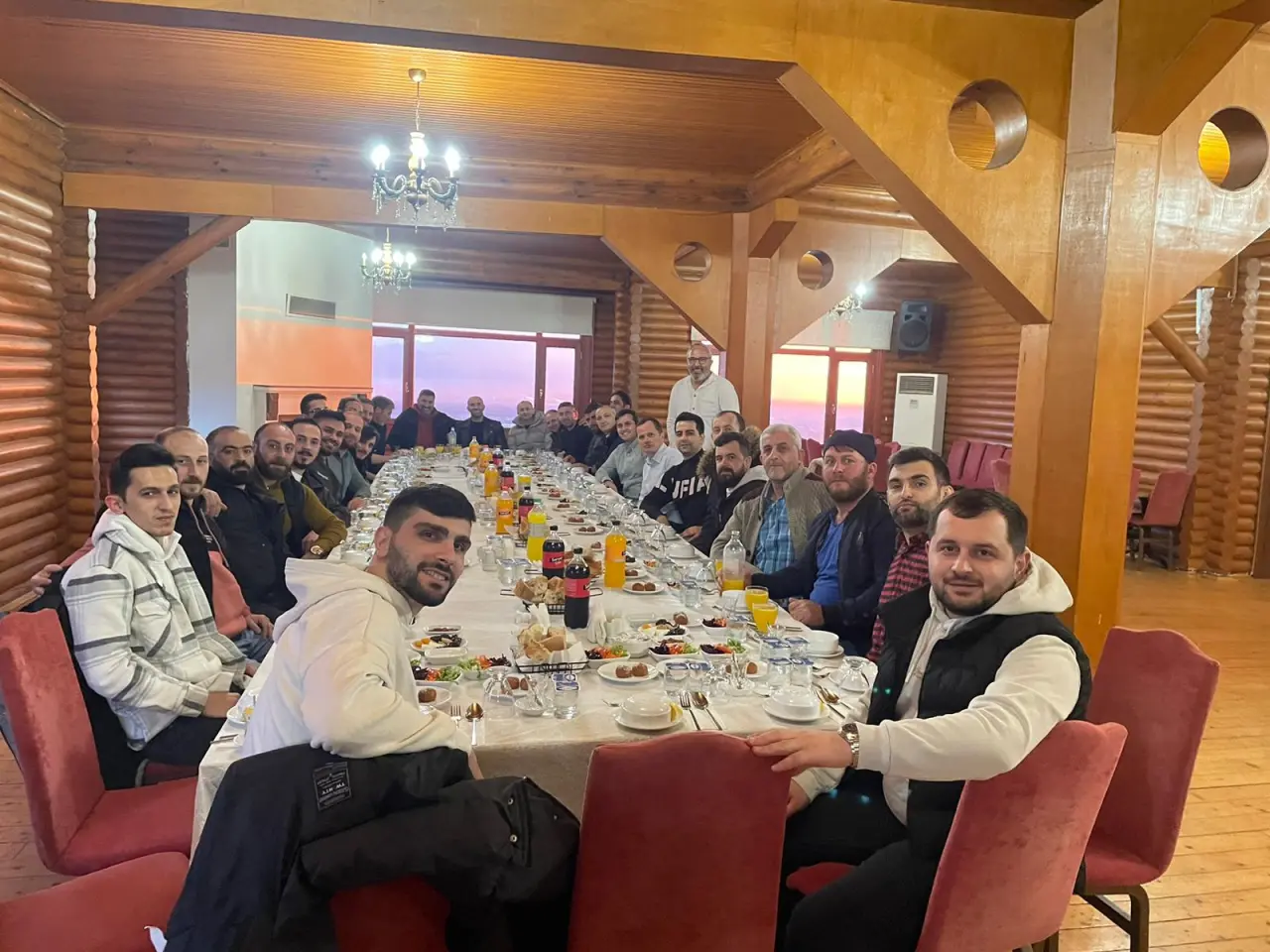 Haber: Şen Piliç ailesi iftarda buluştu - Galeri-1