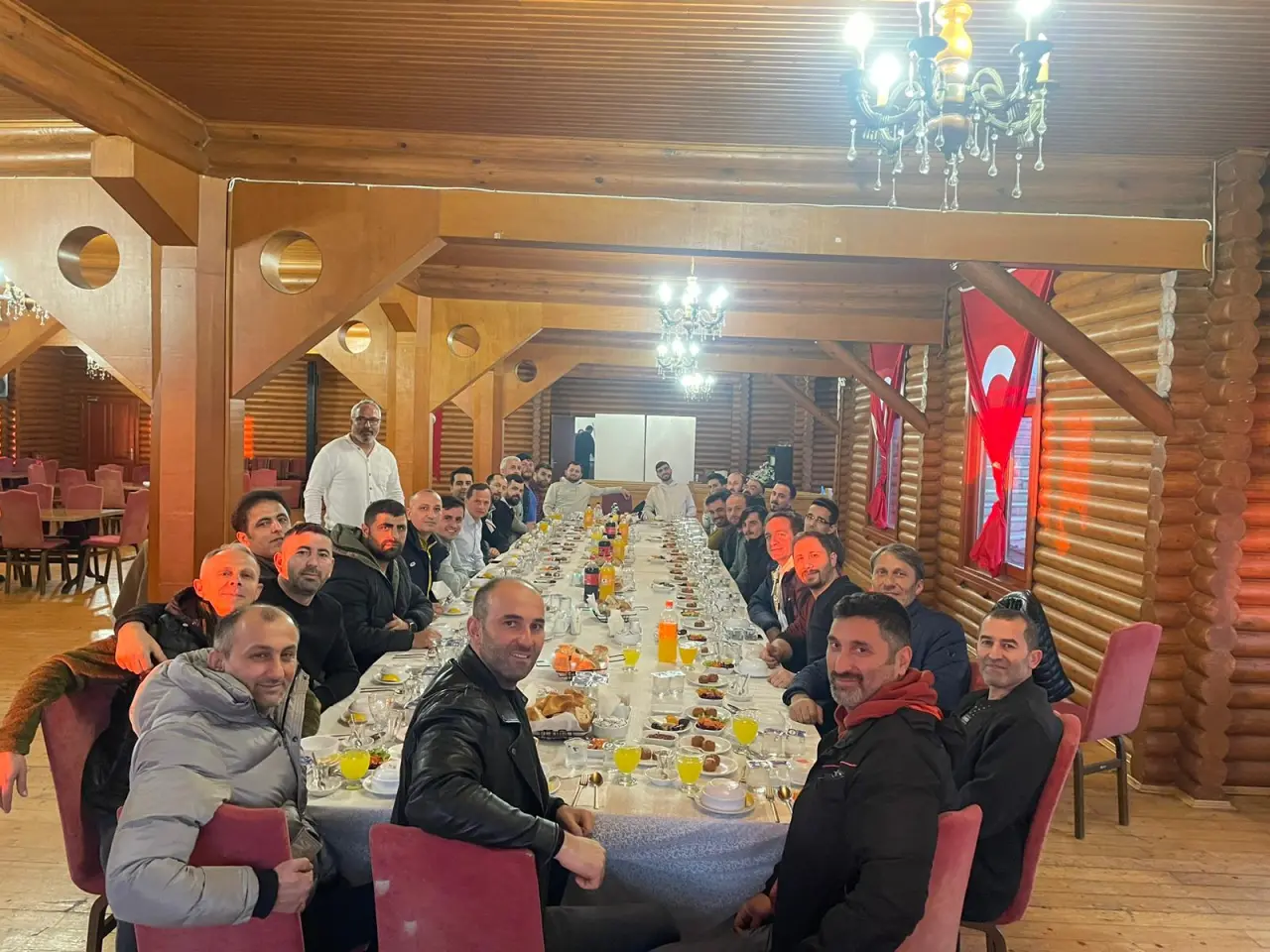 Haber: Şen Piliç ailesi iftarda buluştu - Galeri-2