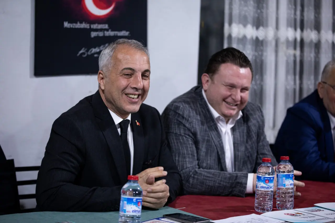 Haber: YEŞİLVADİ CUMHUR İTTİFAKININ YANINDA - Galeri-14