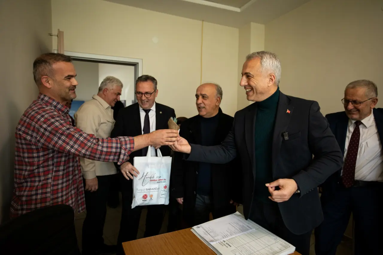 Haber: BAŞKAN BABAOĞLU'NDAN SAĞLIK ÇALIŞANLARINA BAYRAM ZİYARETİ - Galeri-9