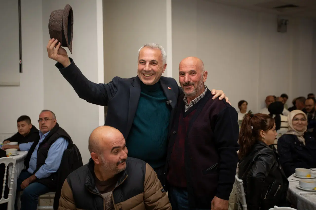 Haber: BAŞKAN BABAOĞLU PERSONELİYLE İFTARDA BULUŞTU - Galeri-4