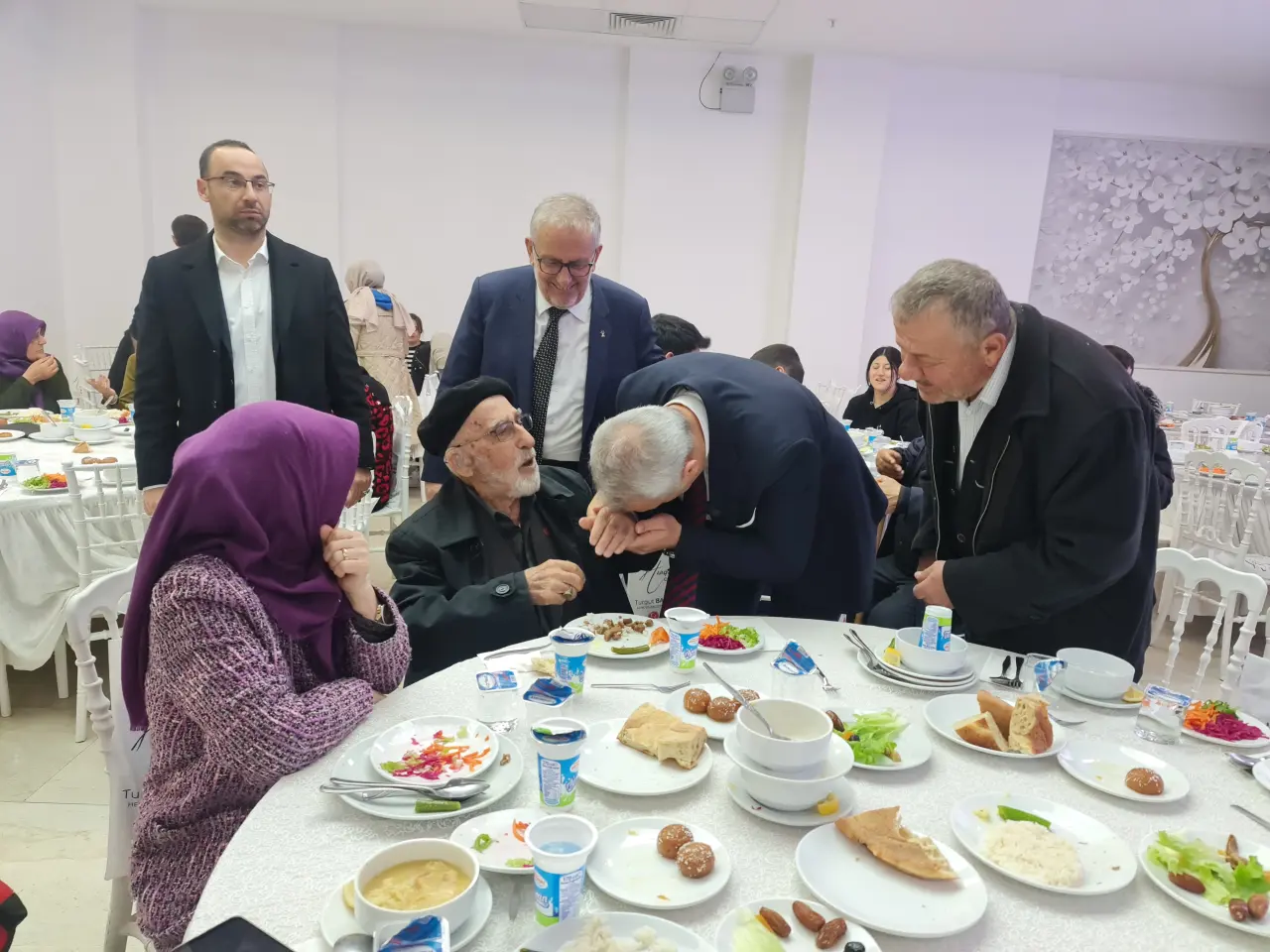 Haber: AK Parti Ailesi İftarda Buluştu - Galeri-3