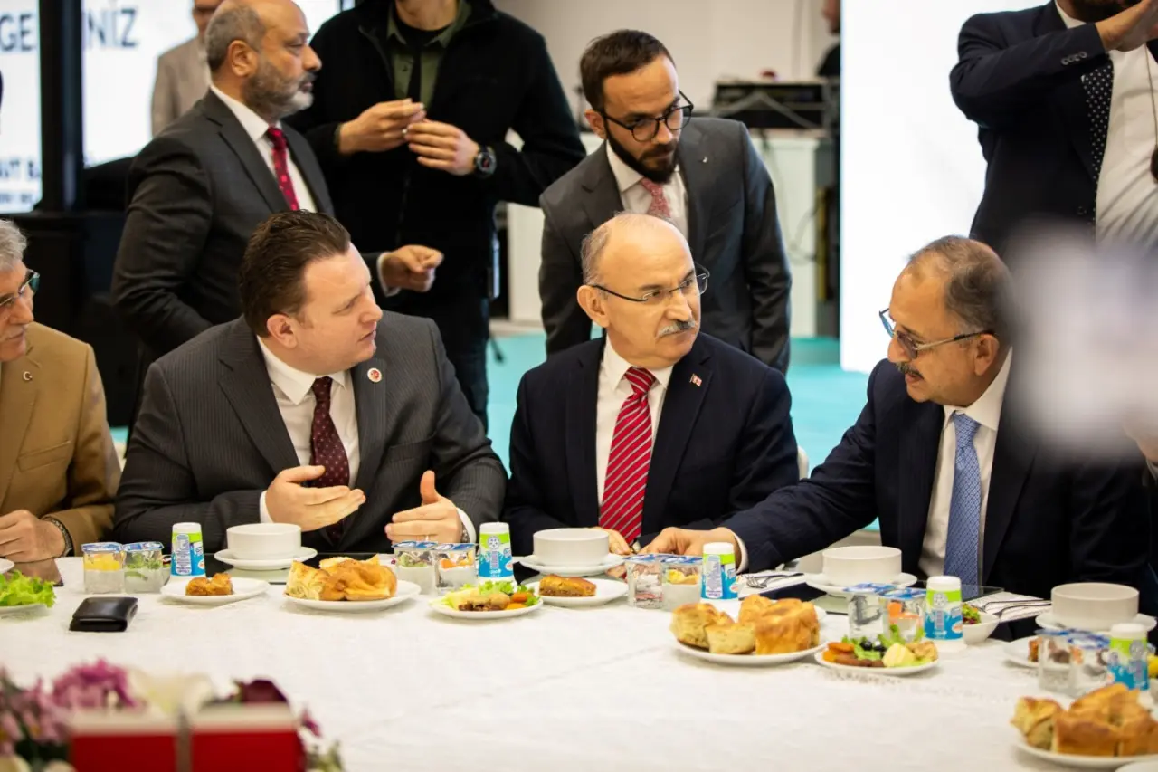 Haber: BABAOĞLU YÜZYILIN PROJESİNİ AÇIKLADI, BAKAN ÖZHASEKİ TAM DESTEK VERDİ - Galeri-5