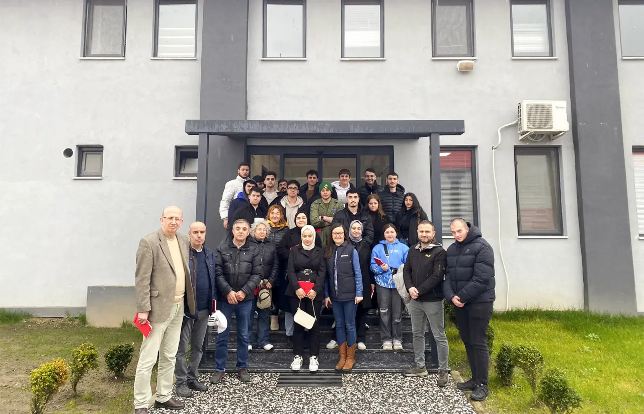 Haber: Hendek MYO öğrencileri teknik gezi için Düzce’deydi - Öne Çıkan