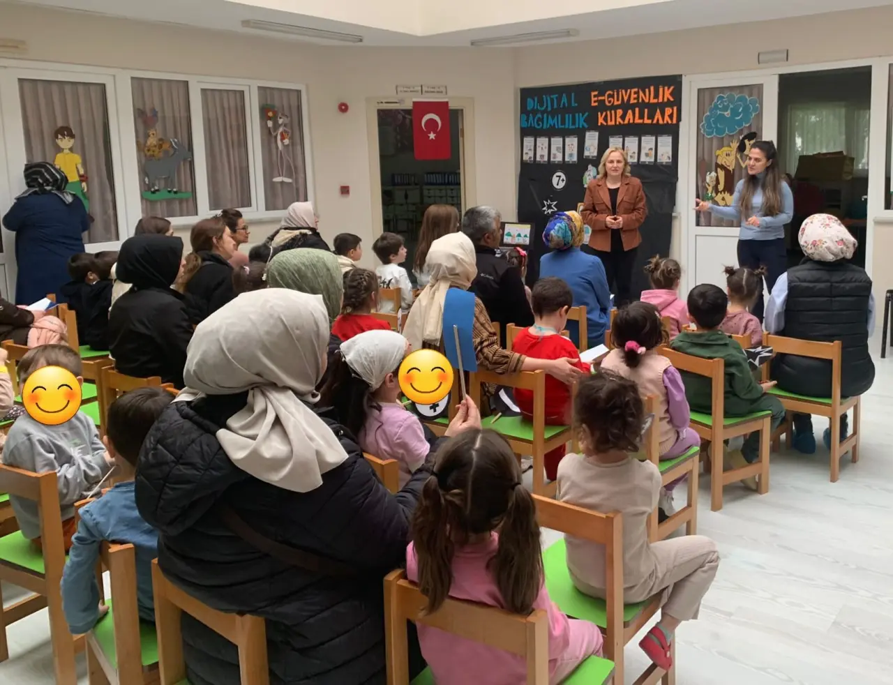 Haber: TEKNOLOJİ BAĞIMLILIĞINDA EBEVEYN ETKİSİ - Galeri-2