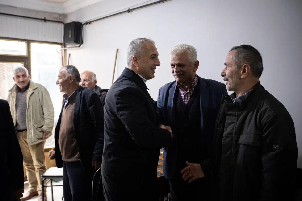 Haber: ALEMDAR’DAN BABAOĞLU’NUN HENDEK MEYDAN PROJESİNE DESTEK - Galeri-4