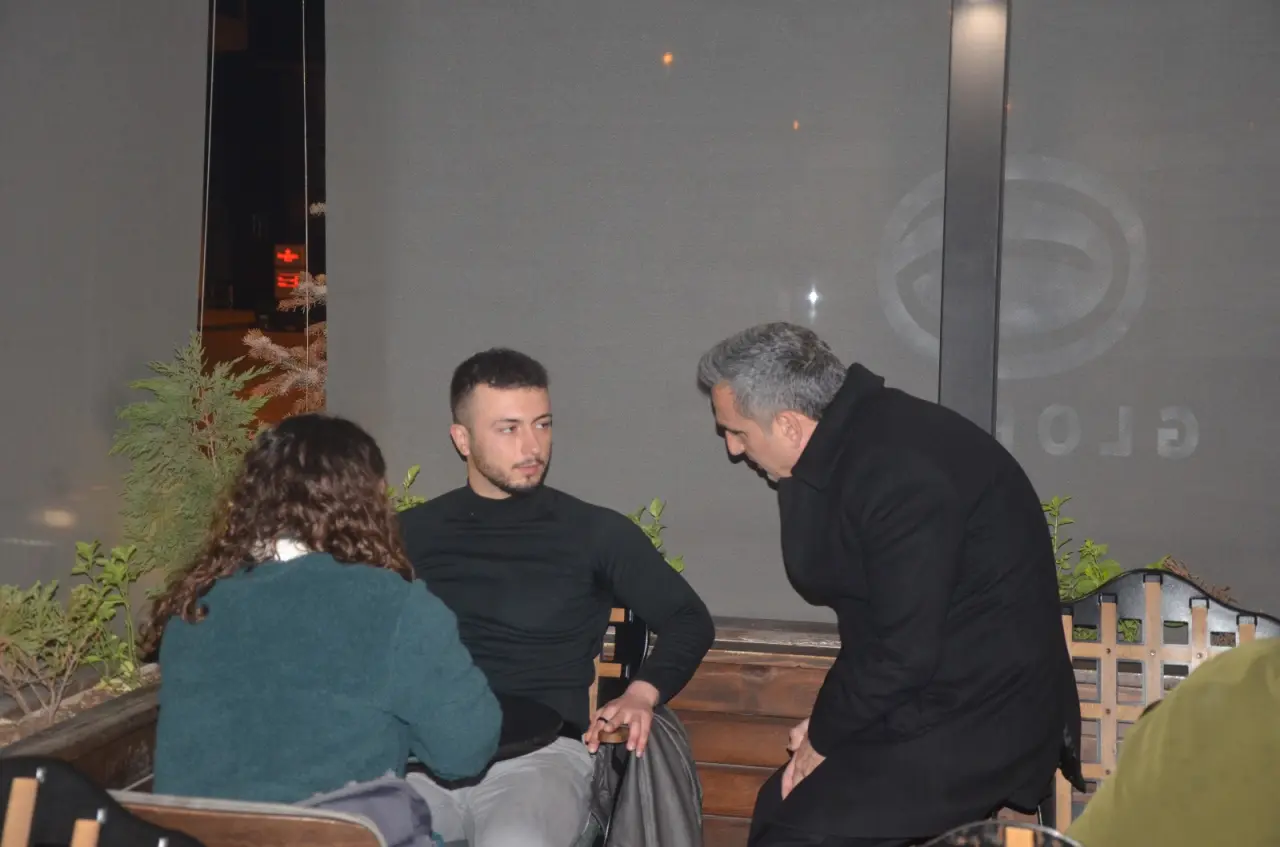 Haber: Bayraktar: Gençlerimizle bir araya gelmeye devam ediyoruz - Galeri-14