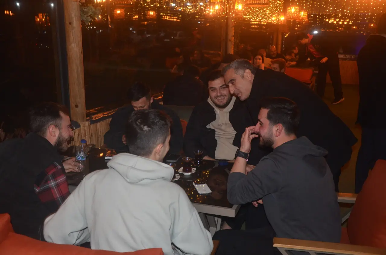 Haber: Bayraktar: Gençlerimizle bir araya gelmeye devam ediyoruz - Galeri-4