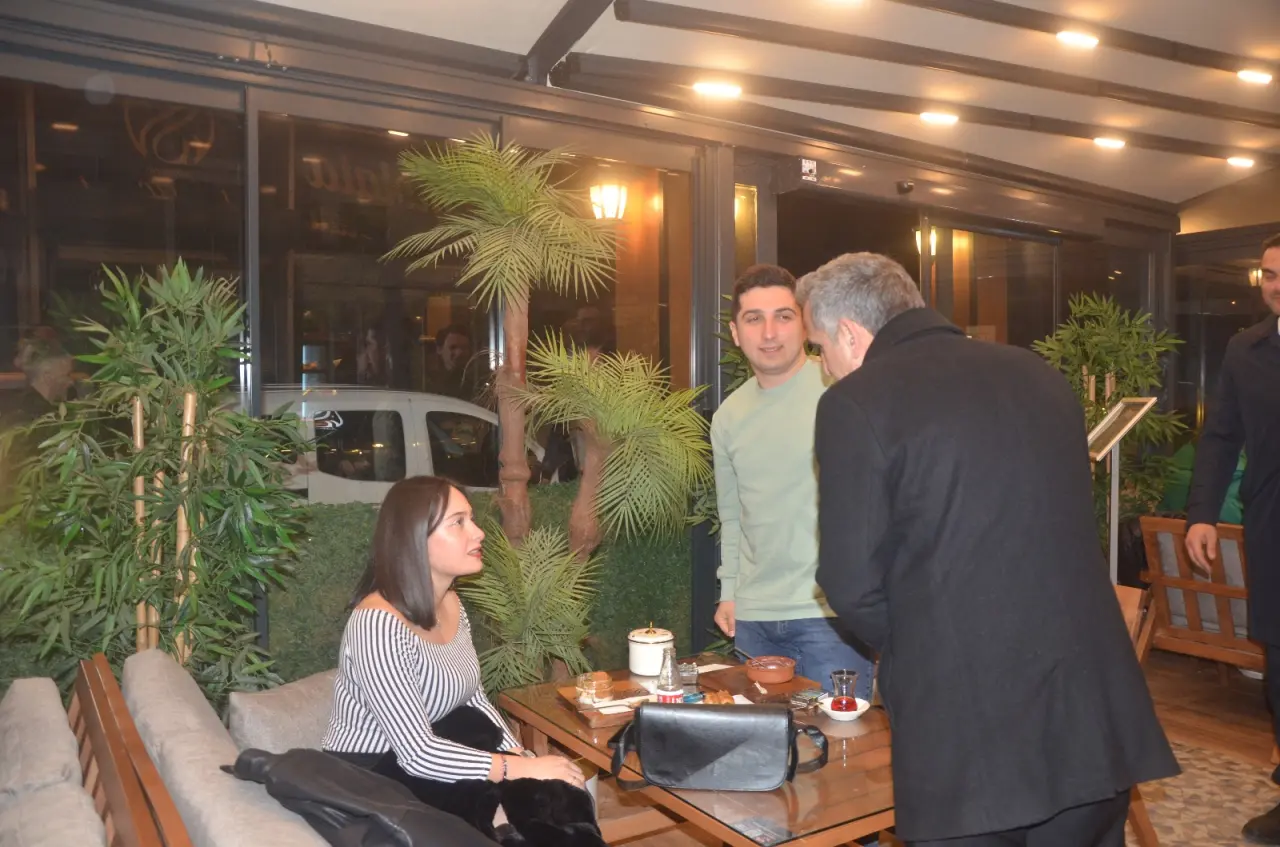 Haber: Bayraktar: Gençlerimizle bir araya gelmeye devam ediyoruz - Galeri-10