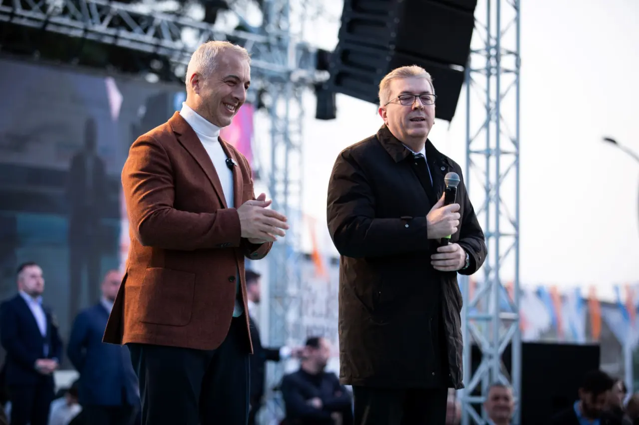 Haber: HENDEK İSTİKRARIN VE HİZMETİN YANINDA - Galeri-5