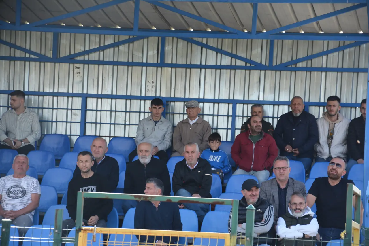 Haber: Hendekspor 1 Kemalpaşaspor 1 - Galeri-3