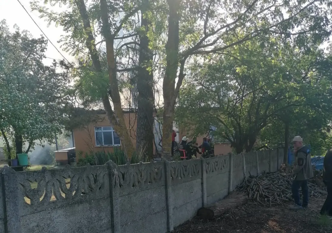 Haber: Tek katlı ev yanarak kullanılmaz hale geldi - Galeri-1