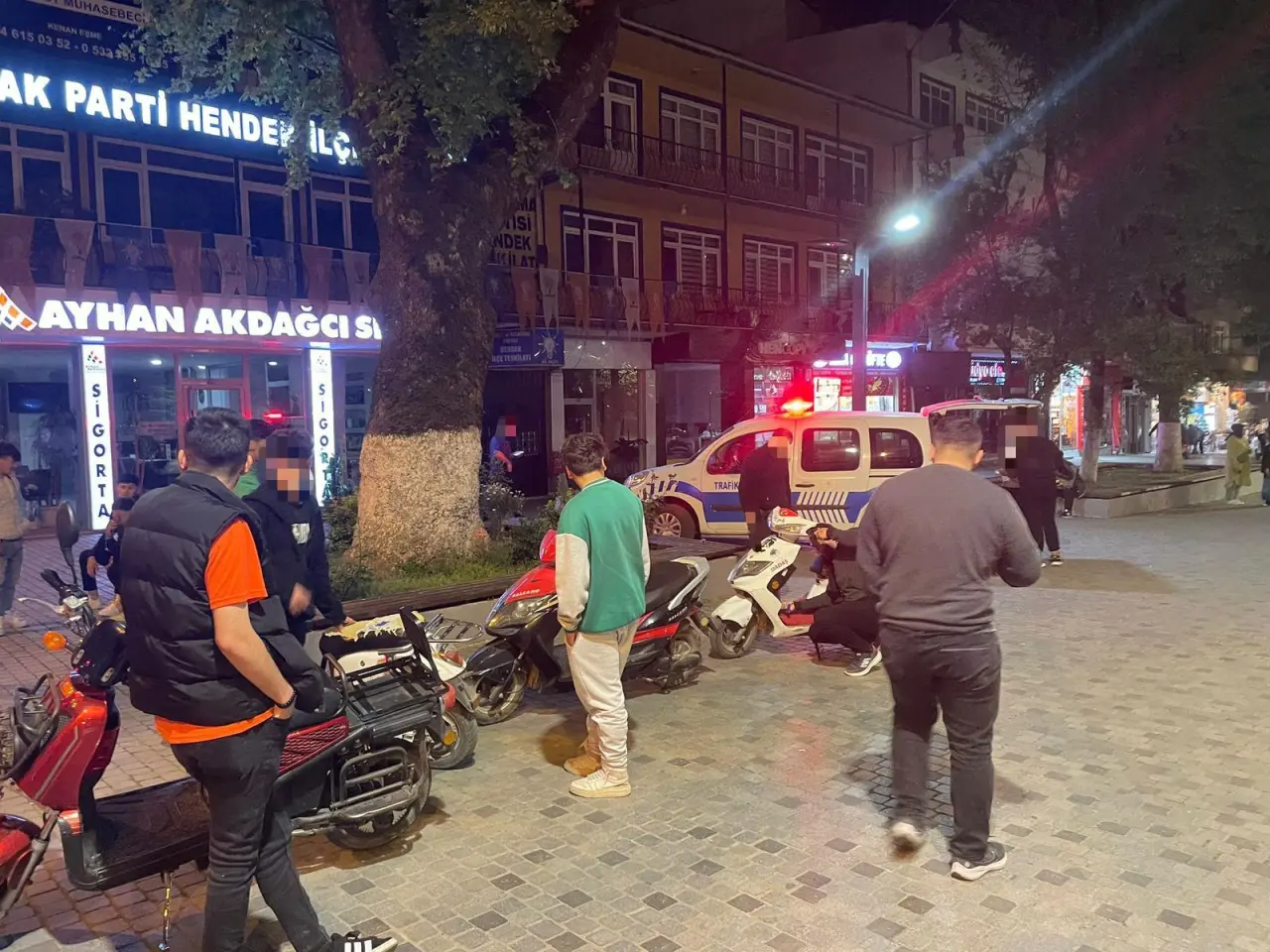 Haber: Hendek Emniyeti harekete geçti - Öne Çıkan